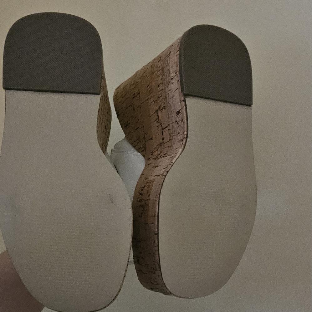 Steve Madden Joanne White Wedges - Picture 2 of 5